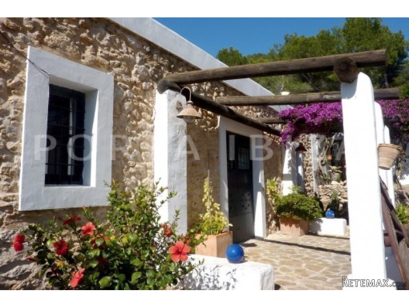 Wonderful finca between Santa Eulalia.. - 2