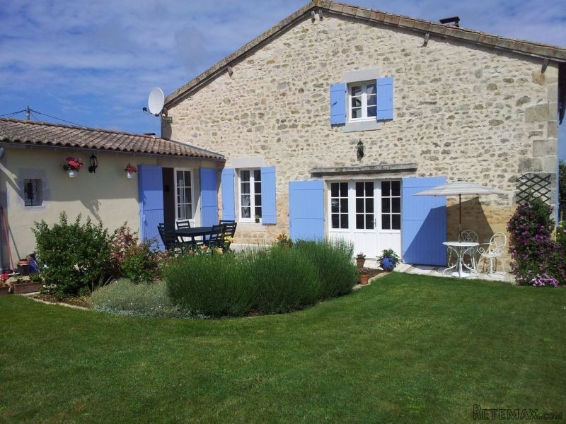 Renovated Charentaise With Country Views