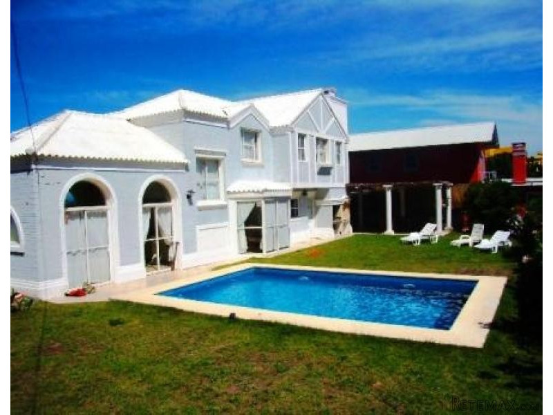 4 Bedroom House - For Rent -..