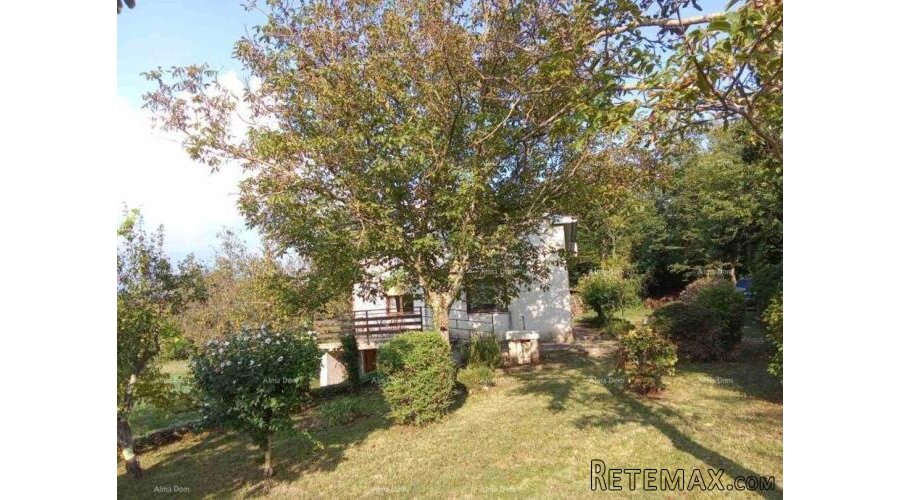 PAZIN - Prodaje se građevinsko zemljište od 2493 m² - 3