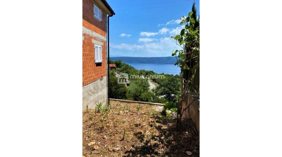 Brseč, novogradnja, kuća s 2 stana i prekrasnim pogledom - 5