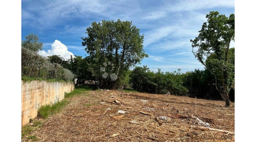 VIŠNJAN – privlačna parcela s pogledom na more - 2