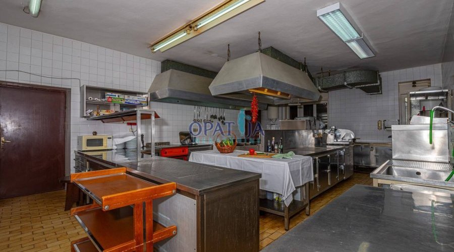 Crikvenica - poslovno stambeni prostor! - 4