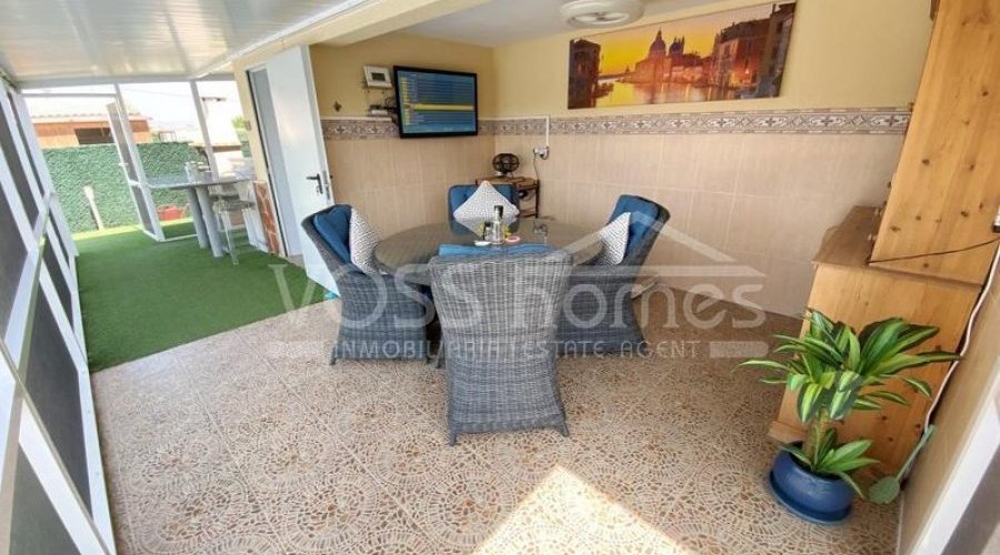 A beautifully maintained, quality built, two-storey, 3 bed.. - 19