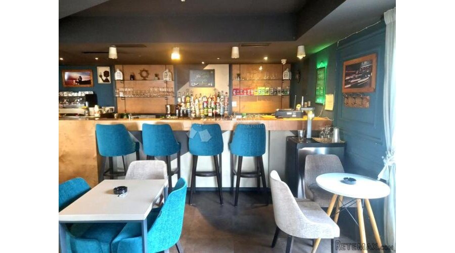 Uhodan Caffe bar na odličnoj lokaciji - 2