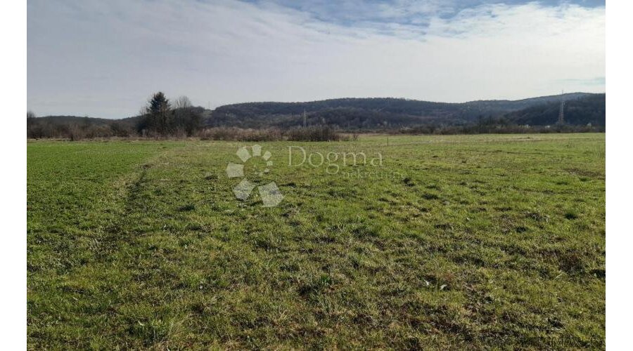 Dobro poljoprivredno zemljište u Josipdolu