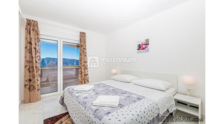 Otok Krk, Linardići, samostojeća kuća, 170m2, bazen - 4