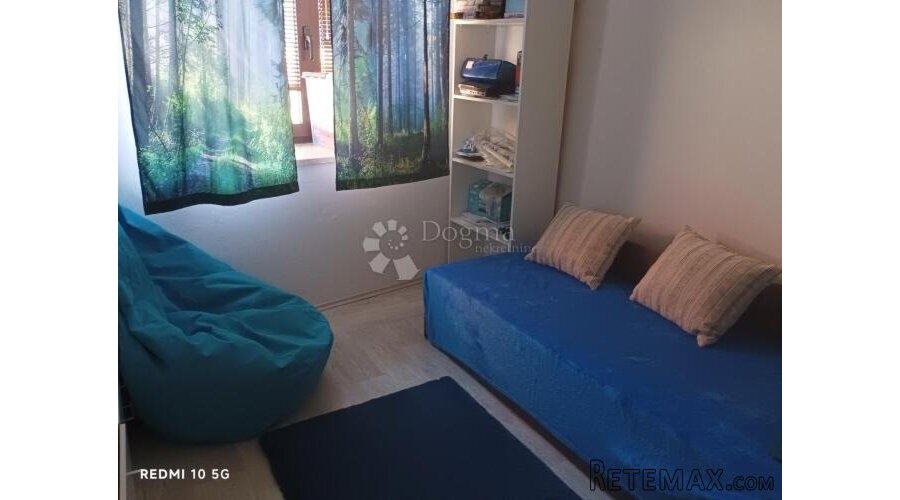 FUŽINE, CENTAR - Kuća s dva stana, garažom i dvorištem na to - 3