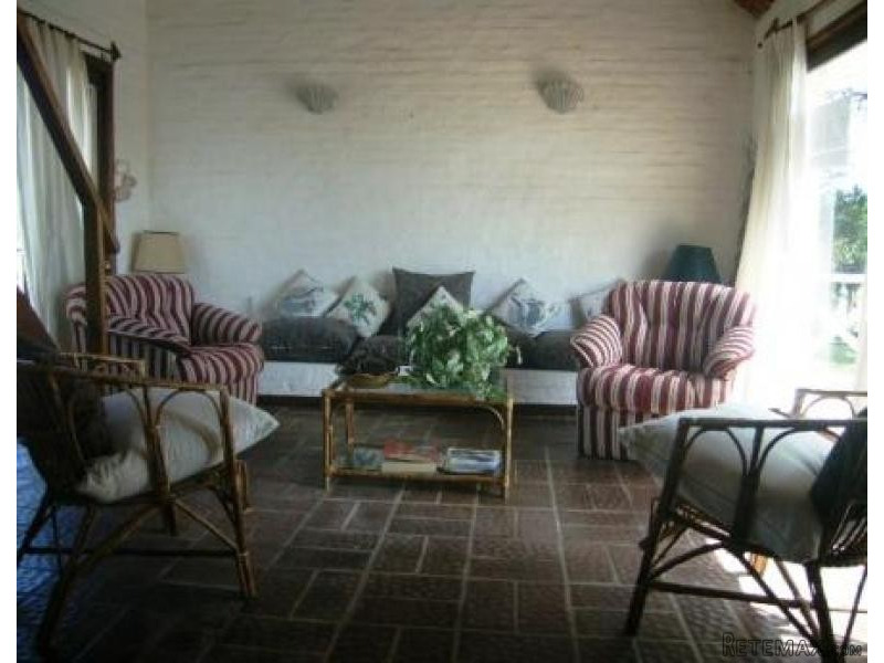 3 Bedroom House - For Rent -.. - 2