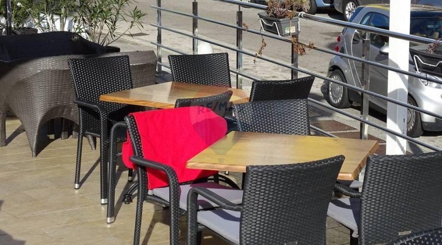 Rijeka - caffe bar, potpuno opremljen, uhodan - 2
