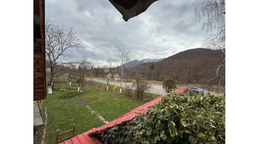 BRUŠANE KUĆA 2 APARTMANA 2 GRAĐ ZEMLJIŠTA POLJO 3000M2 - 3