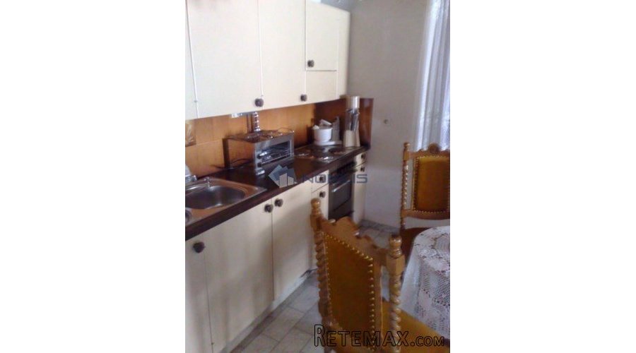 Brač, Pučišća, 2 kuće 270m2 + 30 m2, parcela 370m2 - 14