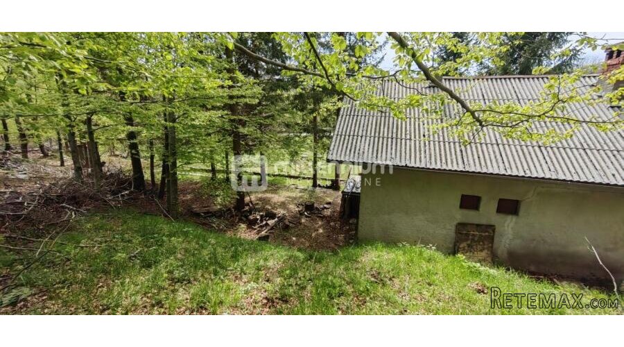 Platak, 40m2, vikendica s 7.611m2 okućnice - 7