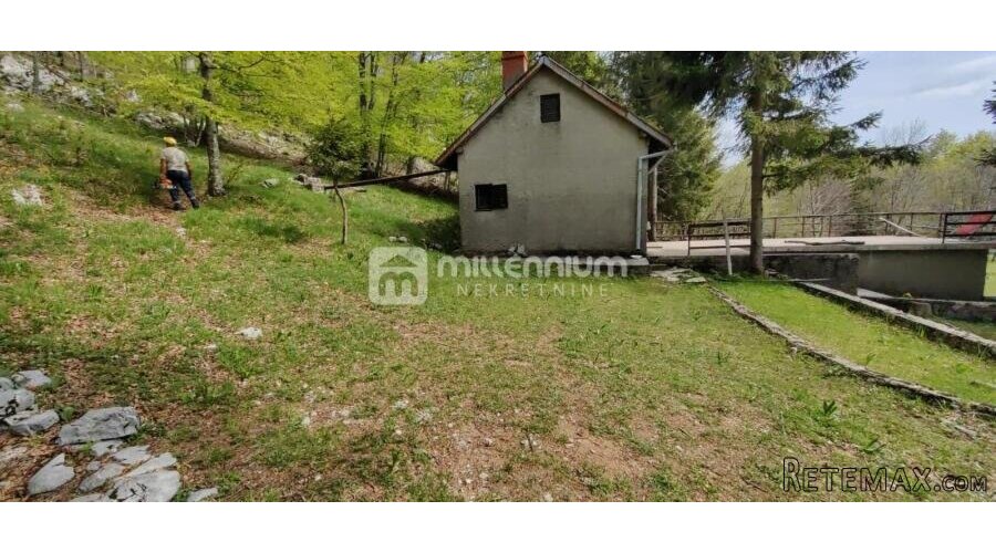 Platak, 40m2, vikendica s 7.611m2 okućnice - 10