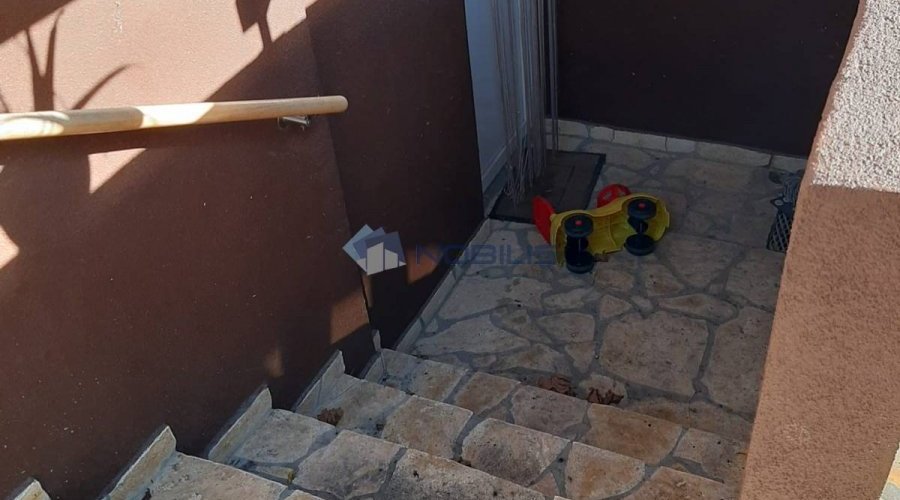 Zadar, Biograd n/M, 172m2 okućnice, 170m2 - 10