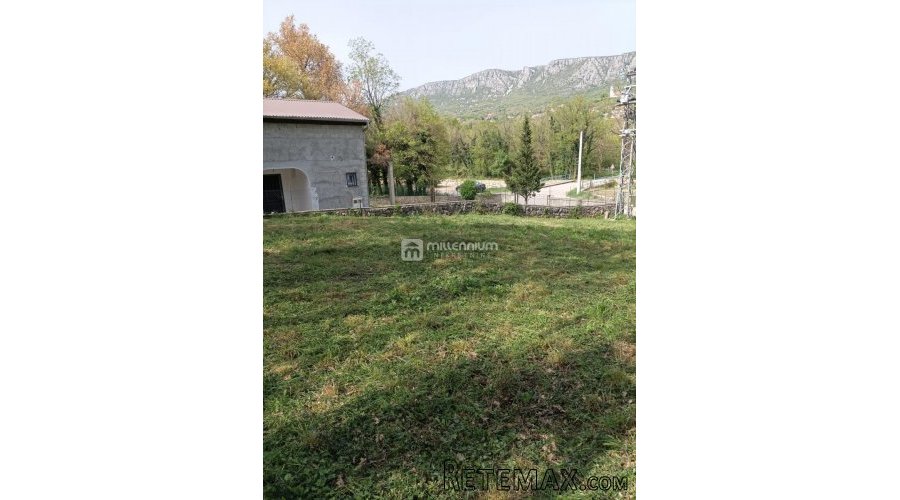 Bribir, građevinsko zemljište od 940m2 - 2