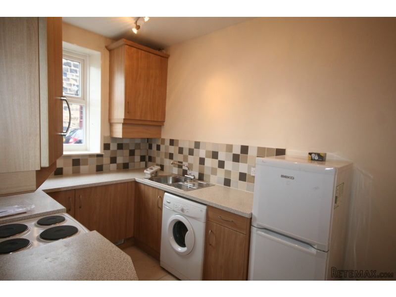 King Street, Yeadon Ls19 7qa - 2