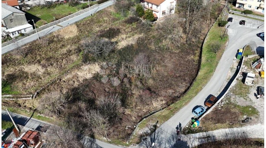 Moćno zemljiste za velike projekte