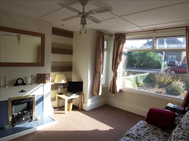 3 bedroom house in Minster On Sea.. - 2
