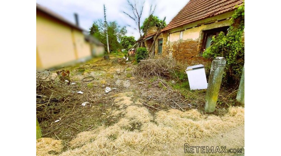 Građevinsko zemljište 1126m2 u Kelemenu - 3