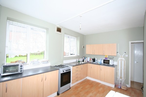 ***modern 3 Bed Semi Detached With.. - 2