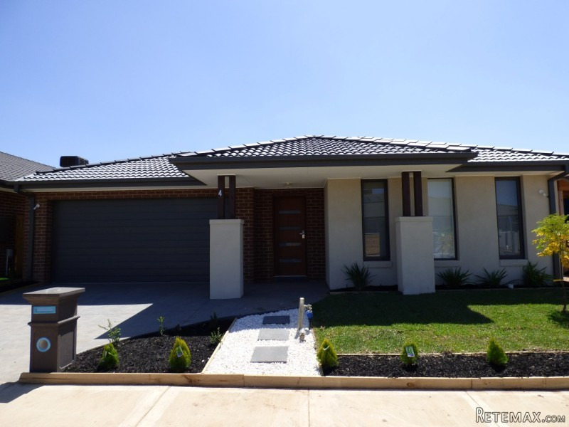 Near New Home in a Fantastic Location!