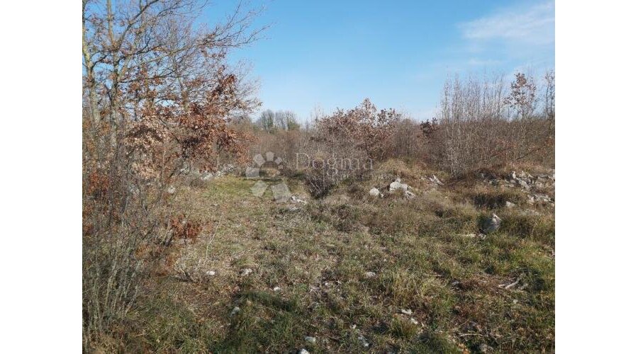 Građevinsko zemljište na mirnoj lokaciji