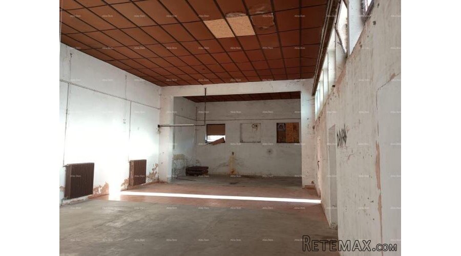 KRŠAN, Na prodaju –veliki poslovni prostor , 280 m² - 3