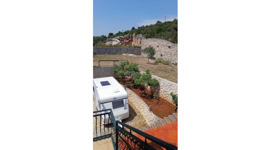 Kuća s 4 apartmana - Marina - 3