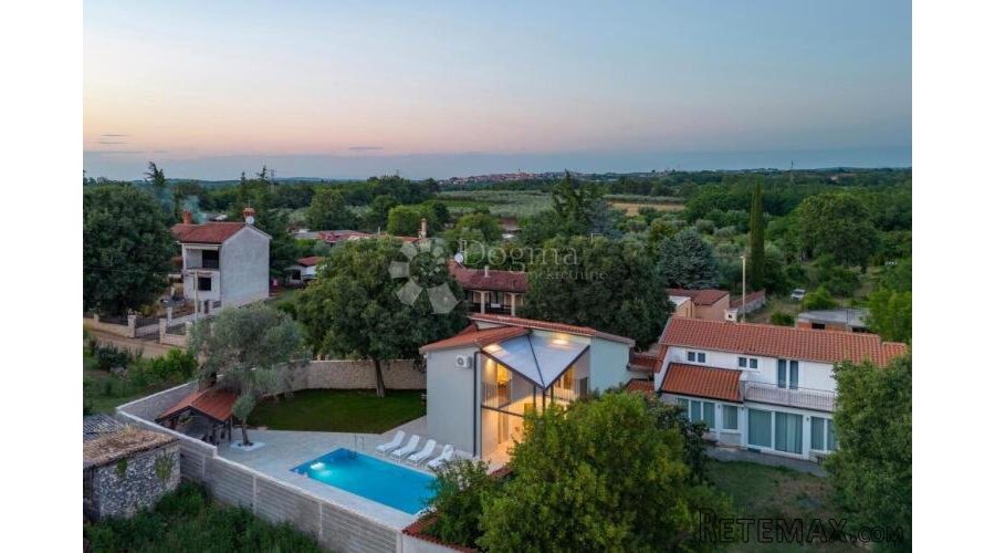Moderna samostojeća dvojna kuća s bazenom - 3