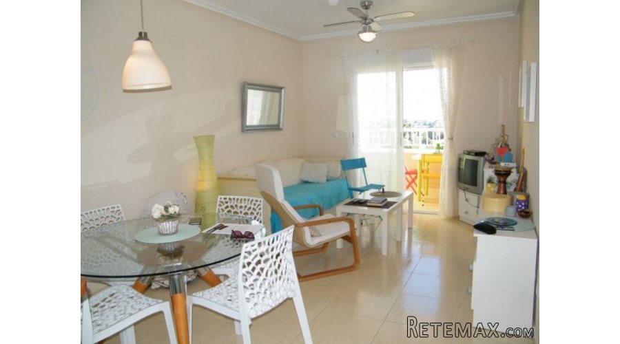 Lovely two bedroom apartment located in a gated community.. - 3