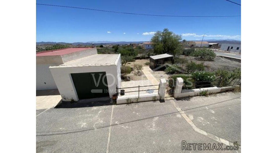 NEW & EXCLUSIVE TO VOSS HOMES - A Large bed & breakfast.. - 5