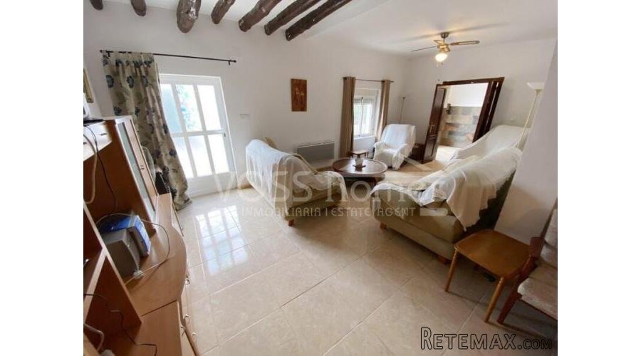 NEW & EXCLUSIVE TO VOSS HOMES - A Large bed & breakfast.. - 8