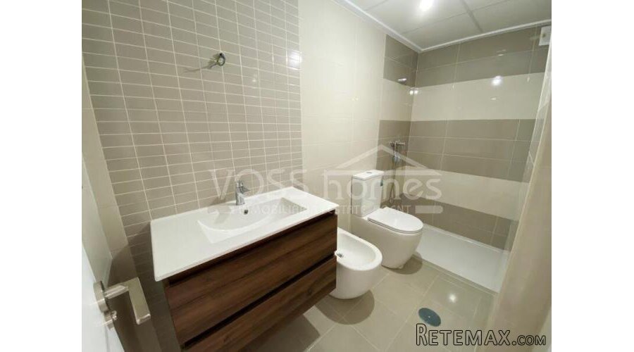 NEW LISTING TO VOSS HOMES - Recently built, modern 3 bed, 2.. - 3
