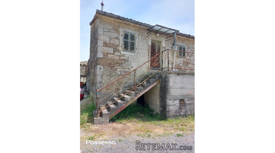 buzet - kamena kuća - 2