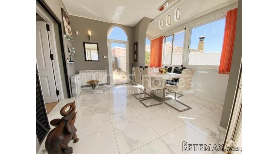 NEW & EXCLUSIVE TO VOSS HOMES - A truly impressive.. - 9