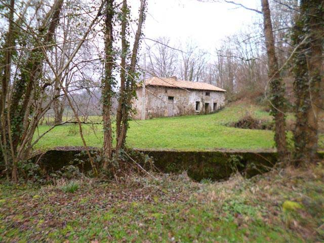 Beautiful Setting: Former Water Mill To.. - 2