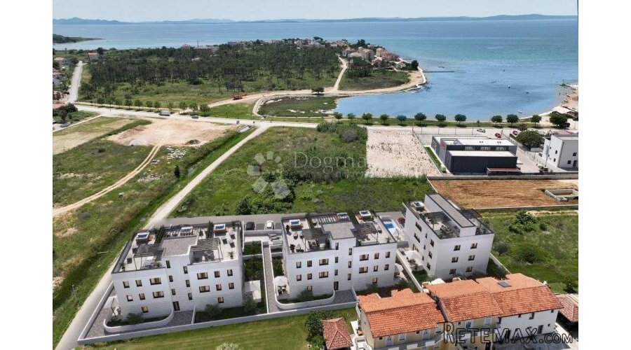 PRIVLAKA APARTMAN NOVOGRADNJA PRIZEMLJE 90m2