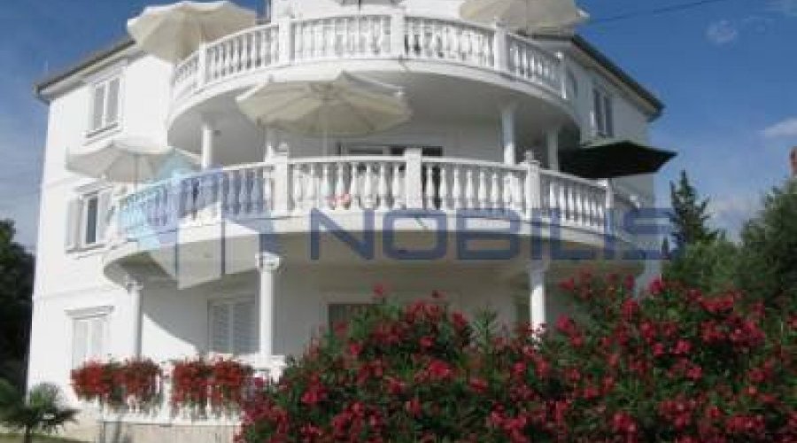 Rab, Barbat, kuća s 8 apartmana - 2