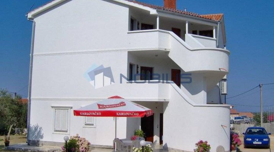 Rab, Barbat, kuća s 8 apartmana - 3