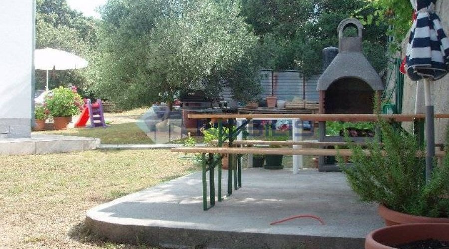 Rab, Barbat, kuća s 8 apartmana - 8