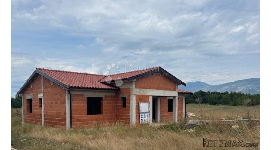 KUĆA/ZAPOČETA GRADNJA U KRŠANU - 2