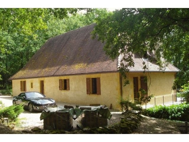 Great Family Home Or Rental Property - 2