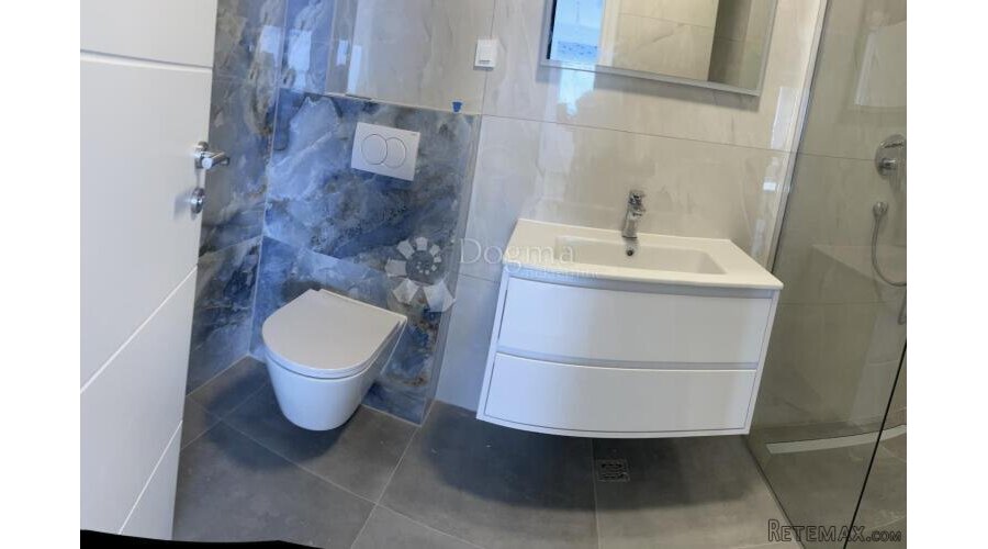 Vrhunski apartman u predivnim Mandrama na otoku Pagu - 2