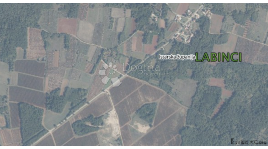 Labinci, Poljoprivredno zemljište uz cestu - 2