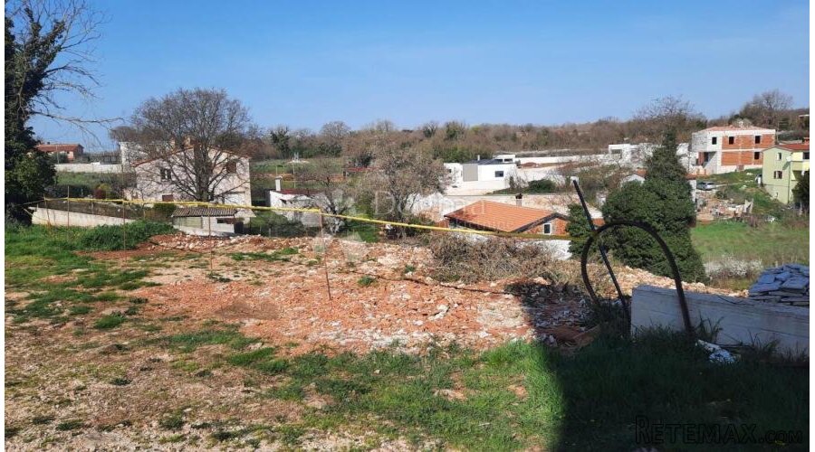 Investitorski HIT u centru Loborike – 800 m² za 2 dvojne kuć - 3