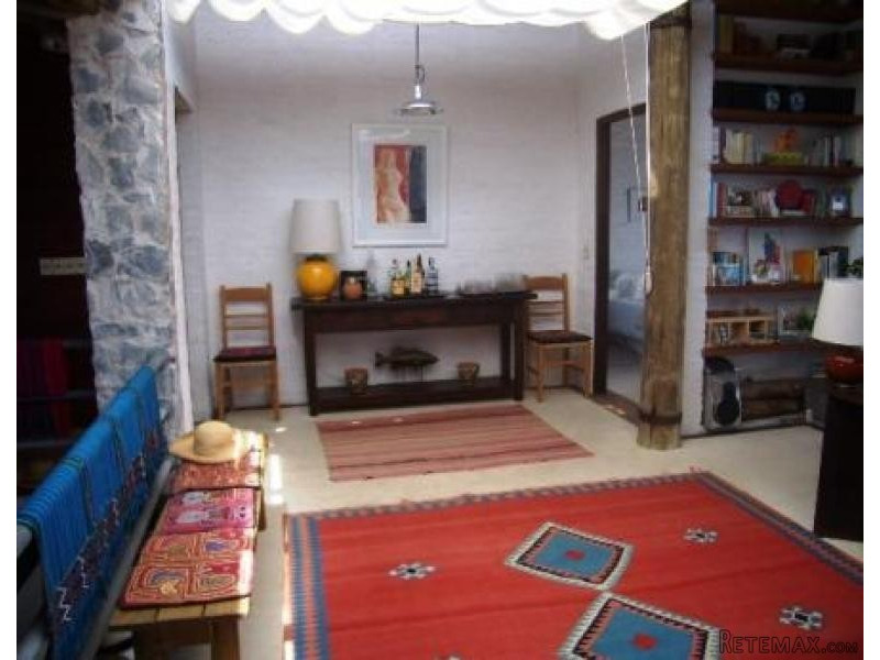 5 Bedroom House - For Rent - Jose.. - 2
