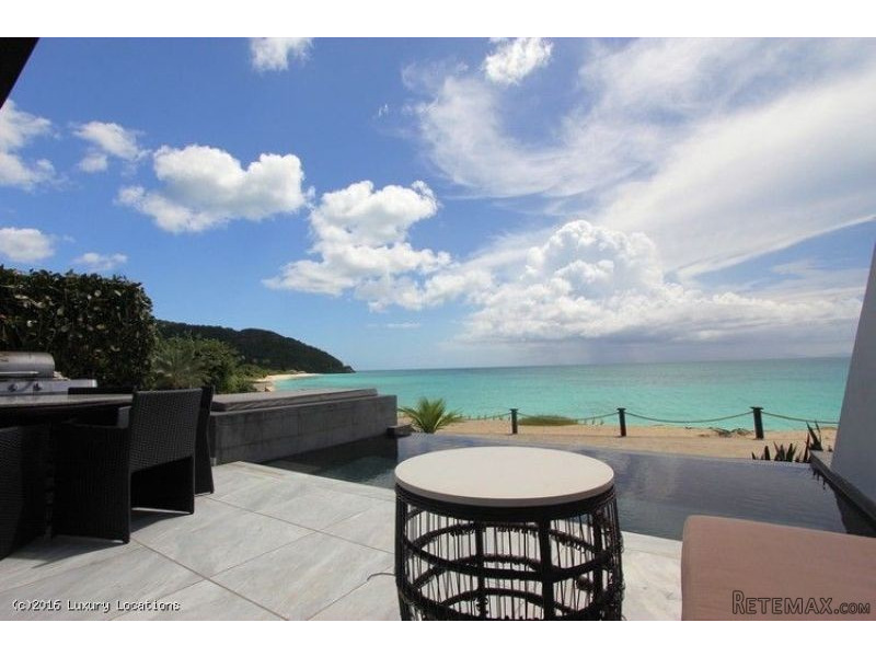 Beach House 5 $2,562.00/Week