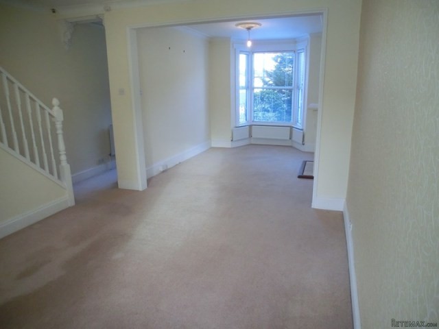 3 Bedrooms - Property - Kent - For Rent - 2
