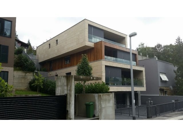 2 bedroom Apartment For Sale: Zagreb..
